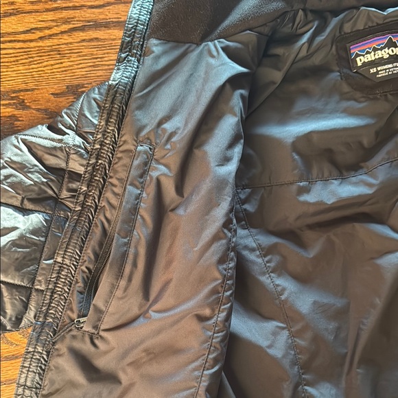 Patagonia Black Radalie Quilted Parka Coat - Picture 7 of 10